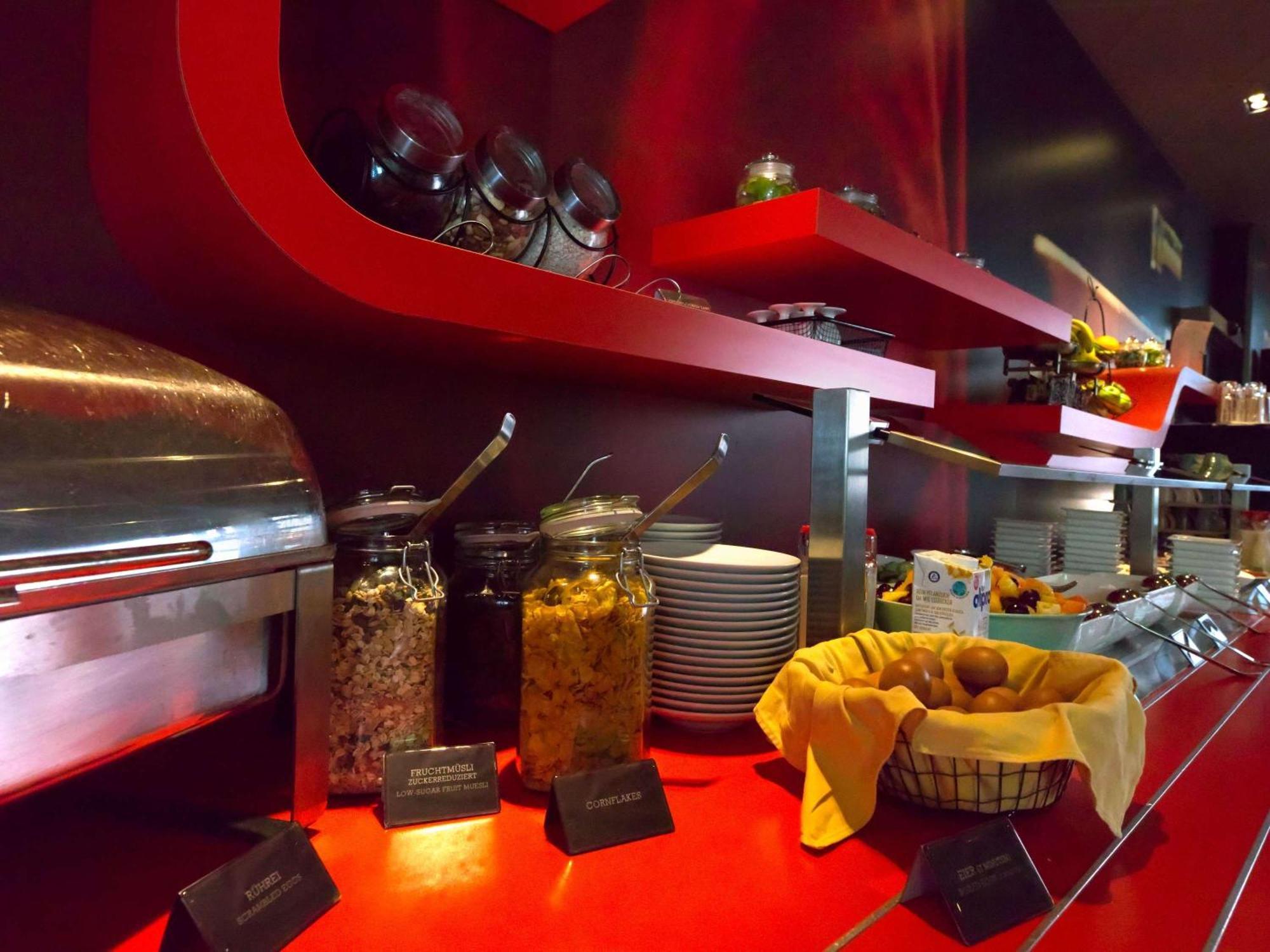 Ibis Koeln Centrum Ngoại thất bức ảnh