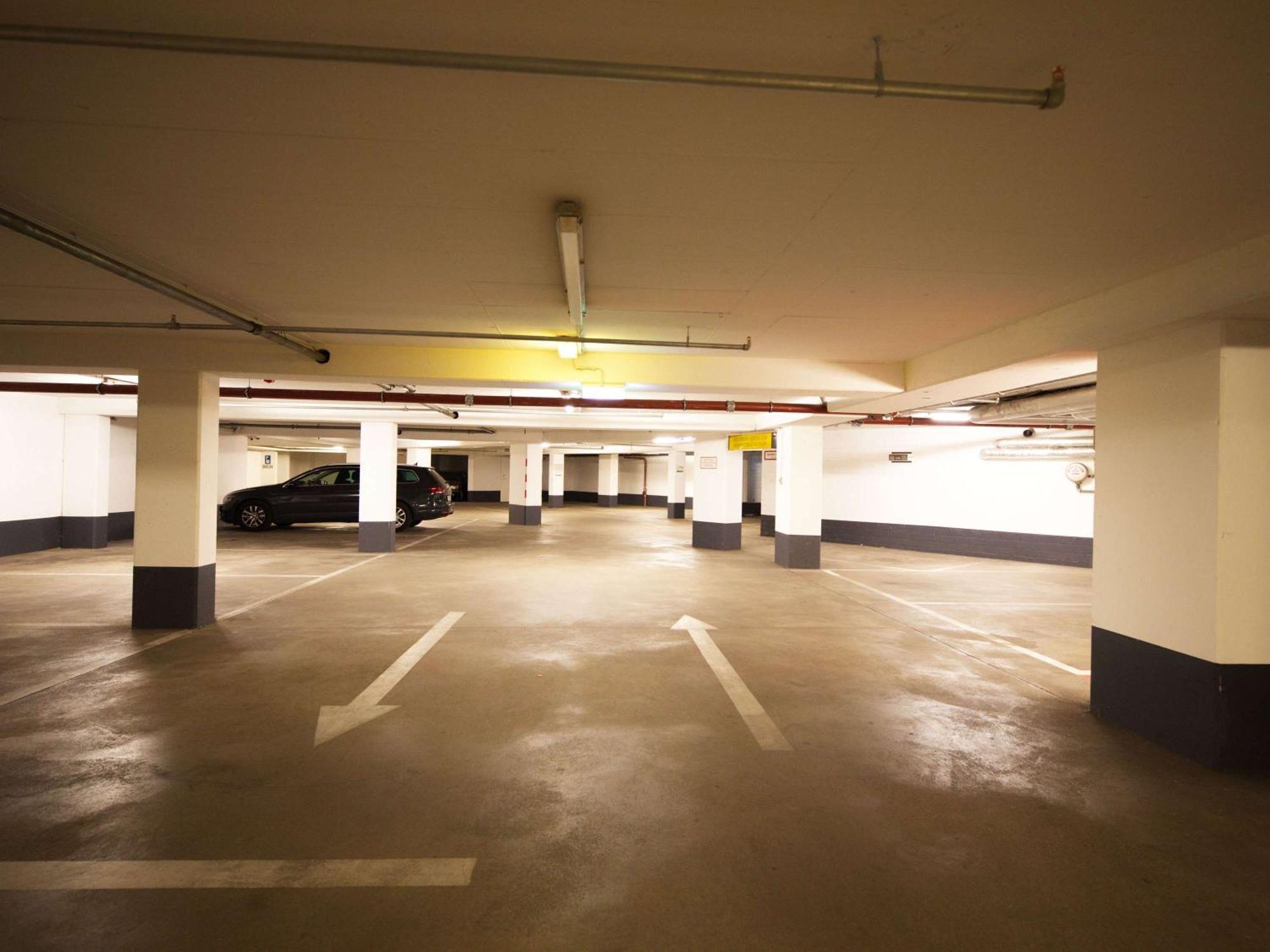 Ibis Koeln Centrum Ngoại thất bức ảnh