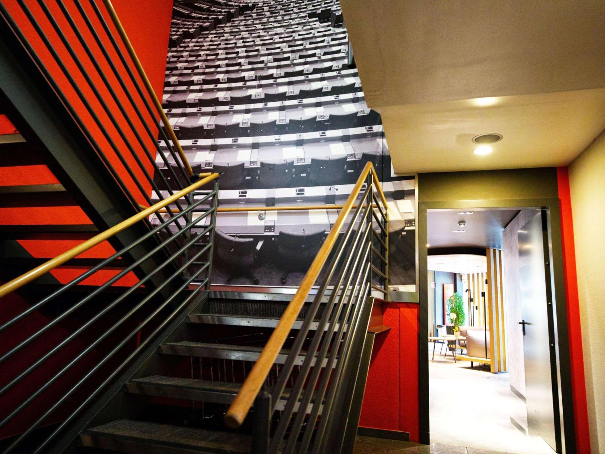 Ibis Koeln Centrum Ngoại thất bức ảnh