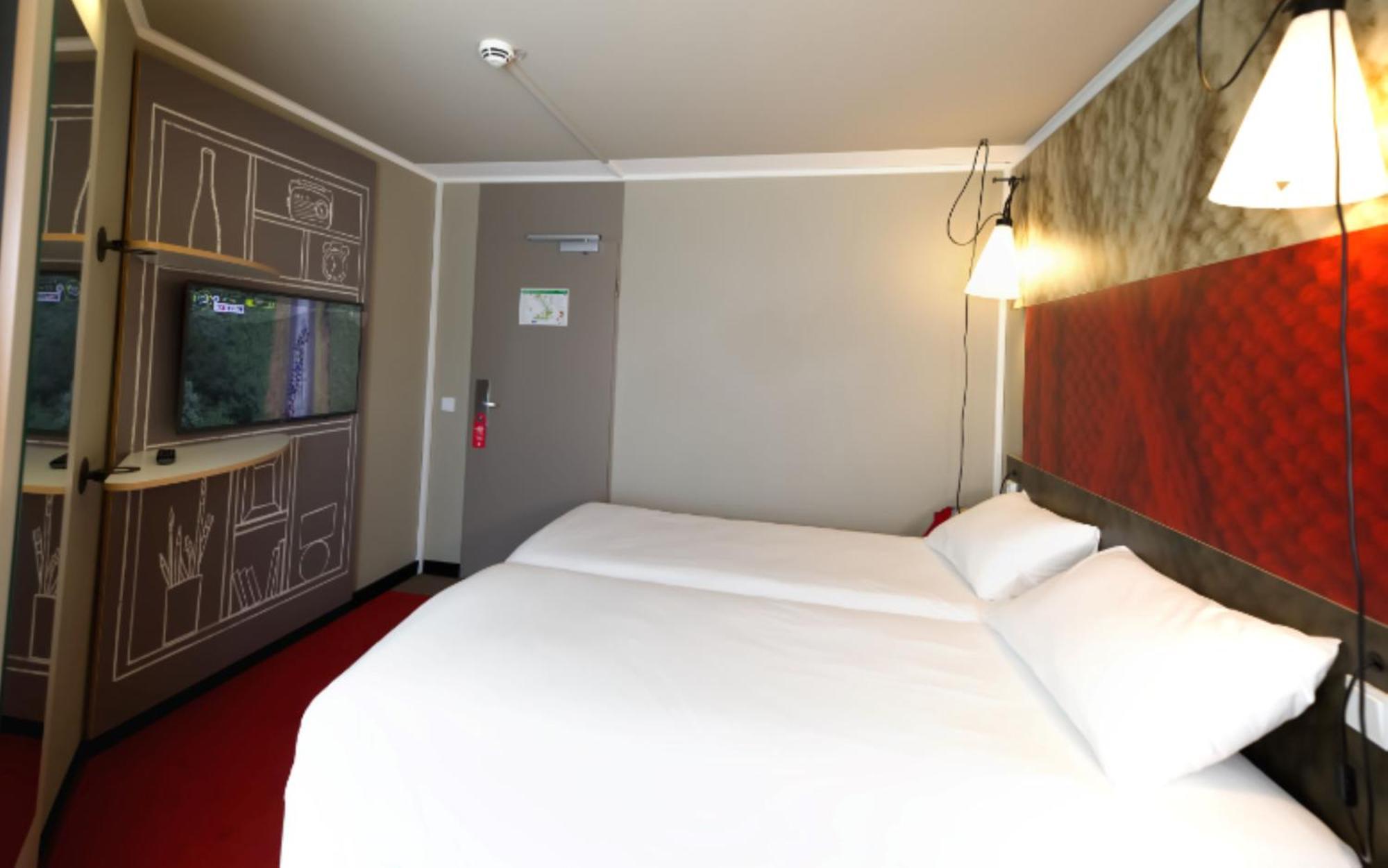 Ibis Koeln Centrum Ngoại thất bức ảnh