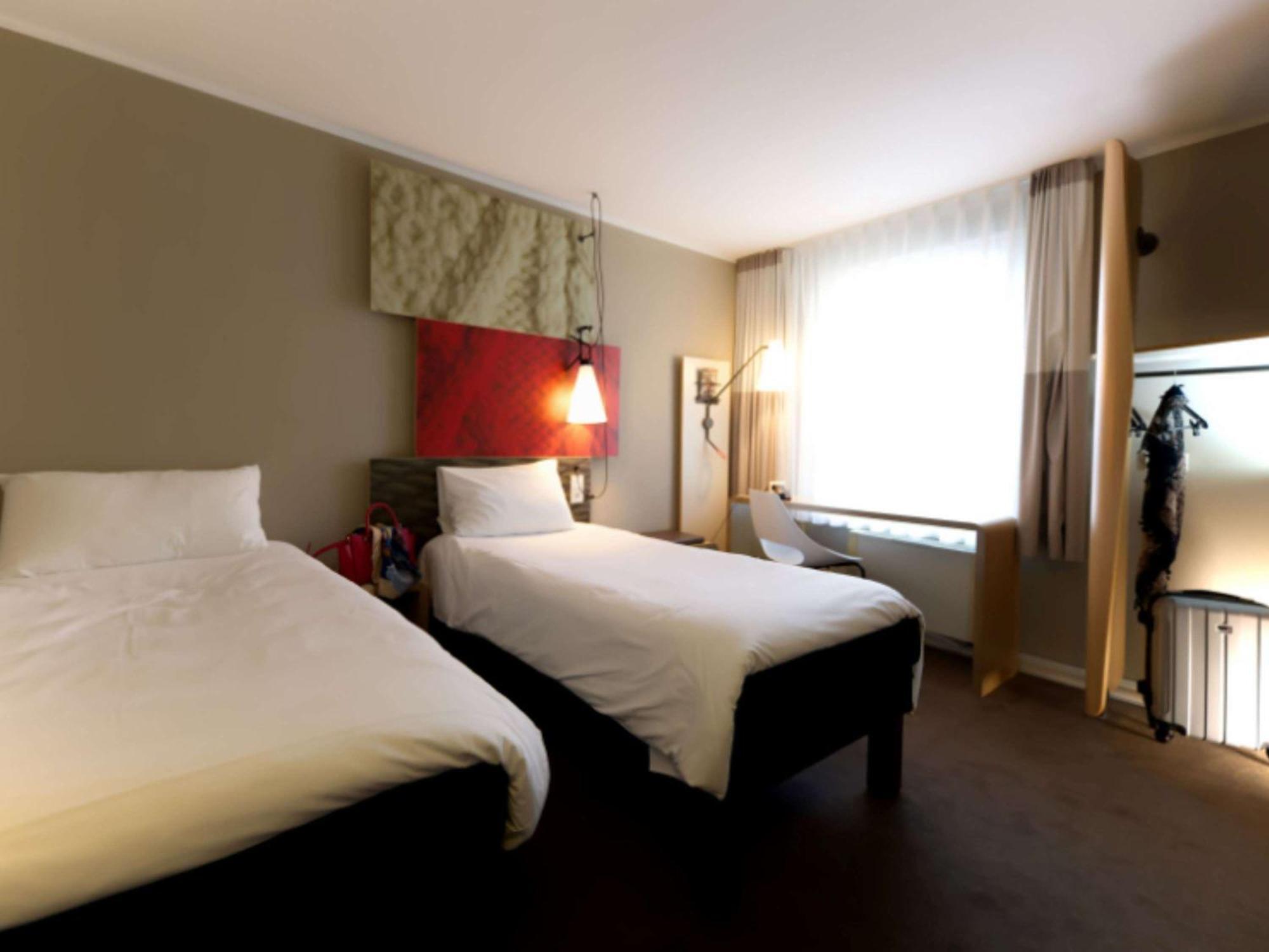 Ibis Koeln Centrum Ngoại thất bức ảnh