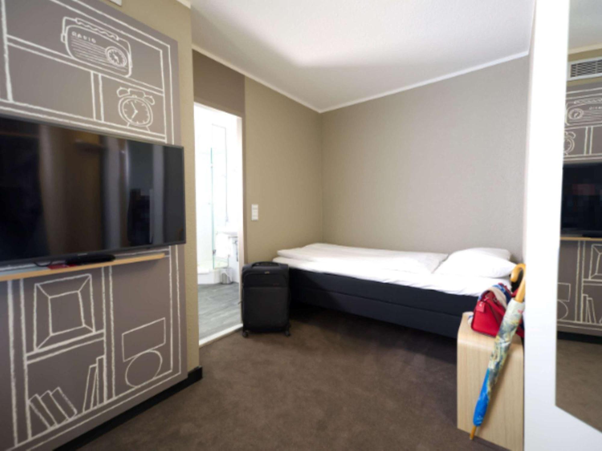 Ibis Koeln Centrum Ngoại thất bức ảnh