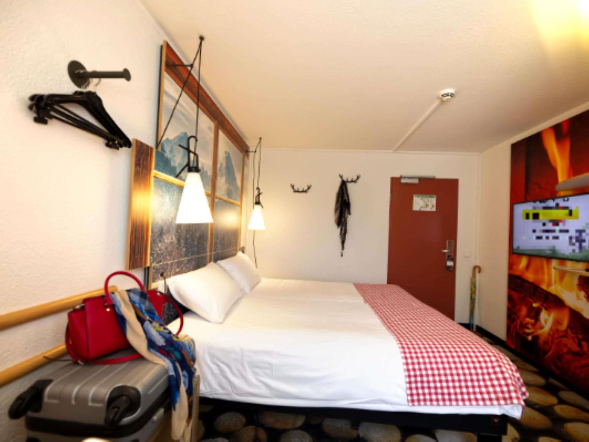 Ibis Koeln Centrum Ngoại thất bức ảnh